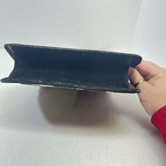 Black Velvet Embroidered Beaded Japanese Geisha Garden Purse - Picture 7 of 11